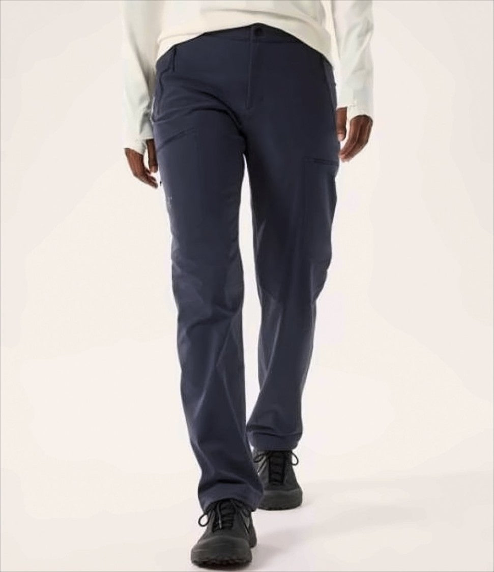 Arc'teryx Straight-Leg Pants With Zippered Pockets And Seam Detail