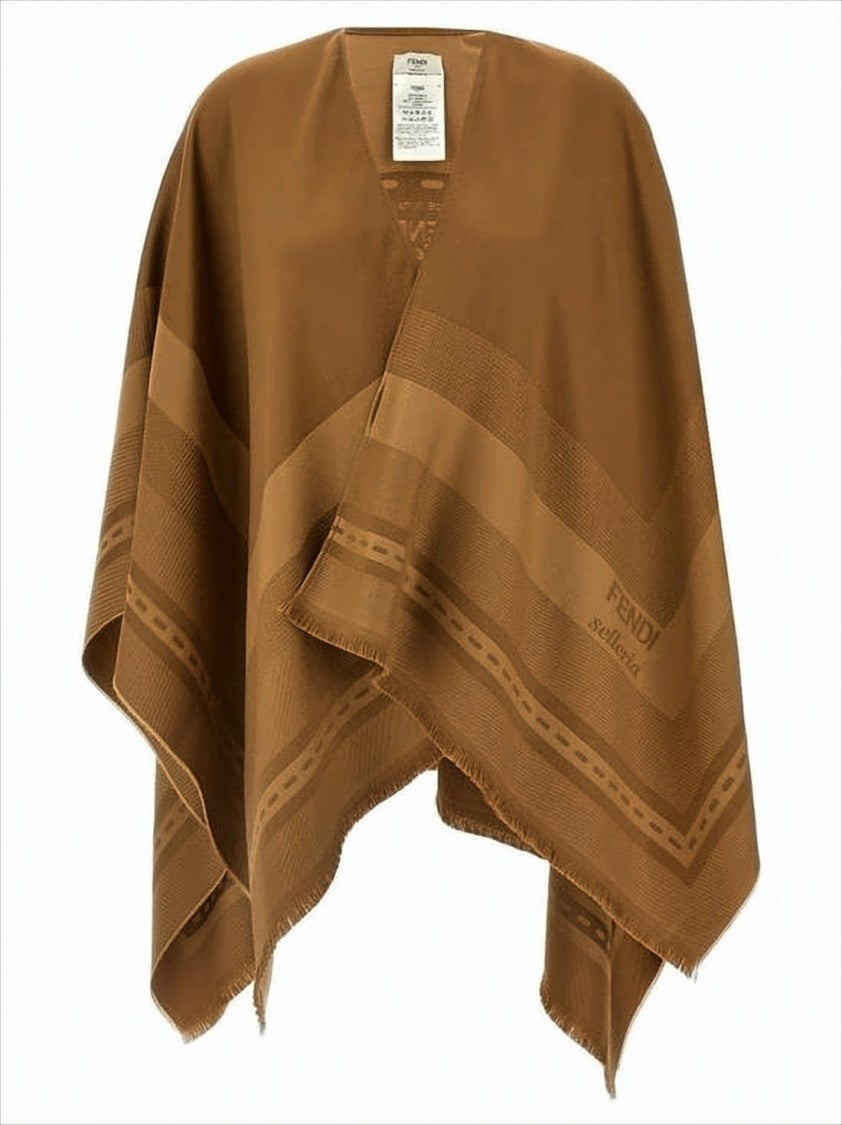 Fendi Luxurious Wool And Cashmere Cape