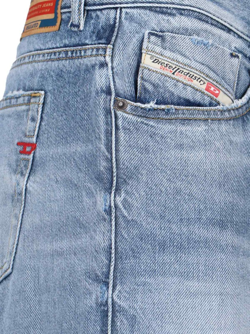 Diesel "1978 D-Akemi" Wide Jeans – Light Blue