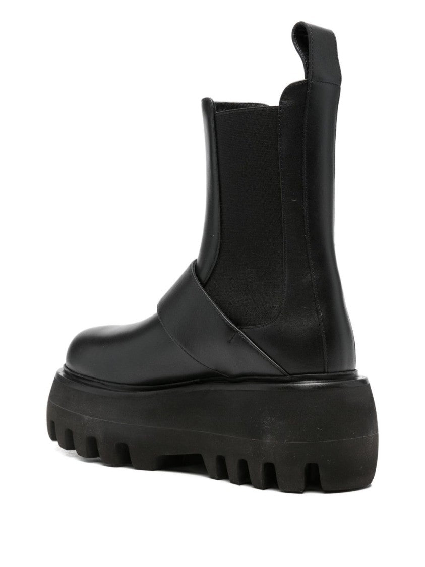 Alexander Mcqueen Sofa Buckle Boot In Black