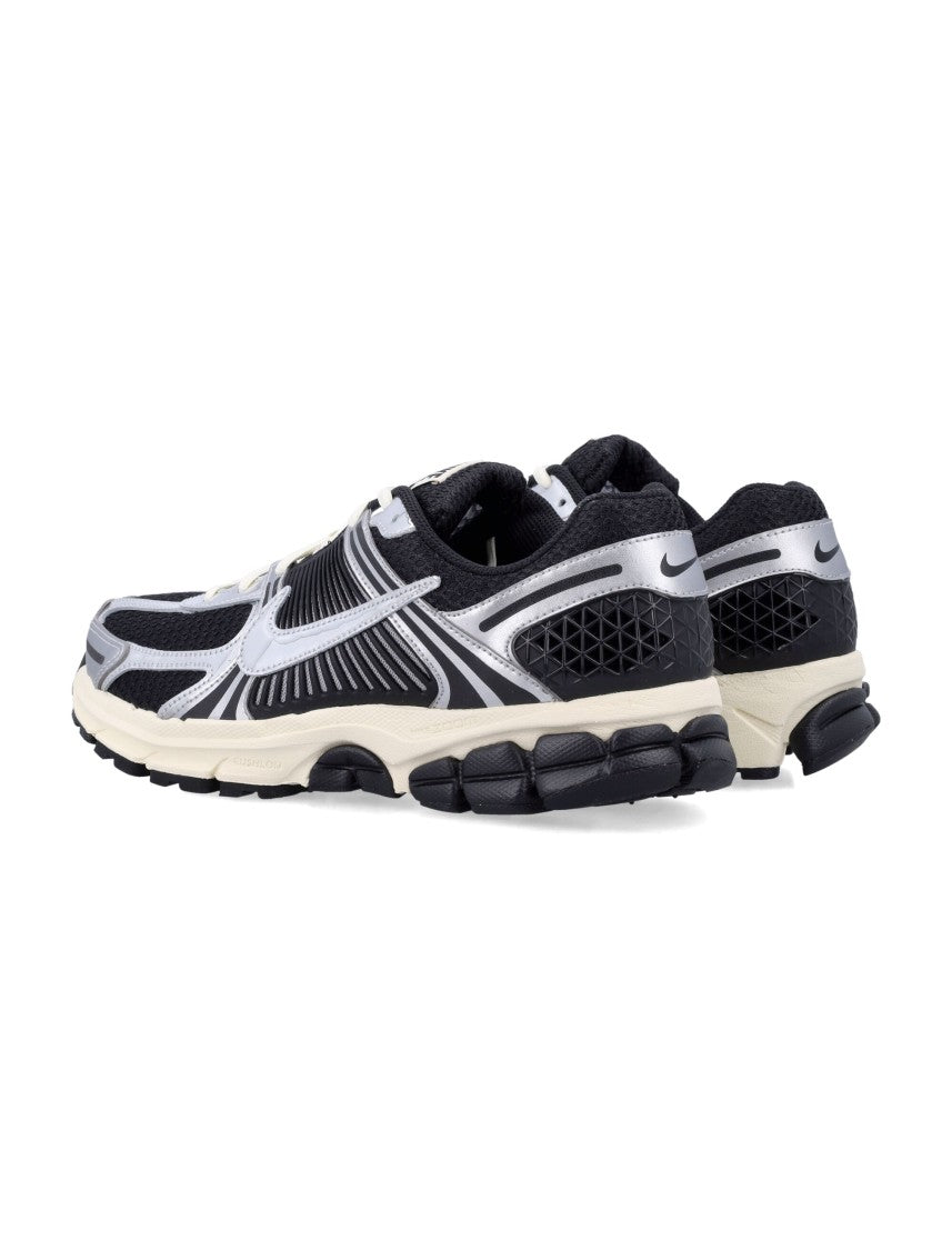 Nike Zoom Vomero 5 Leather Sneakers