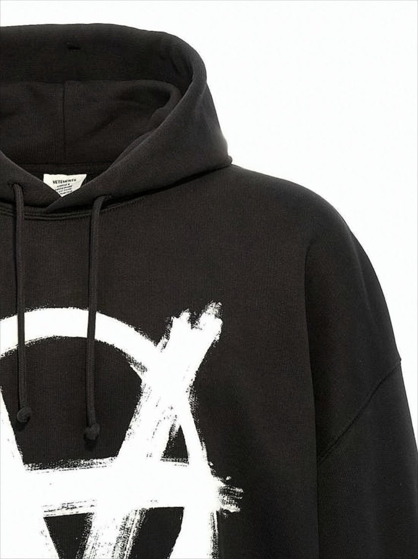 Vetements Oversized Black Hoodie With Graphic Logo