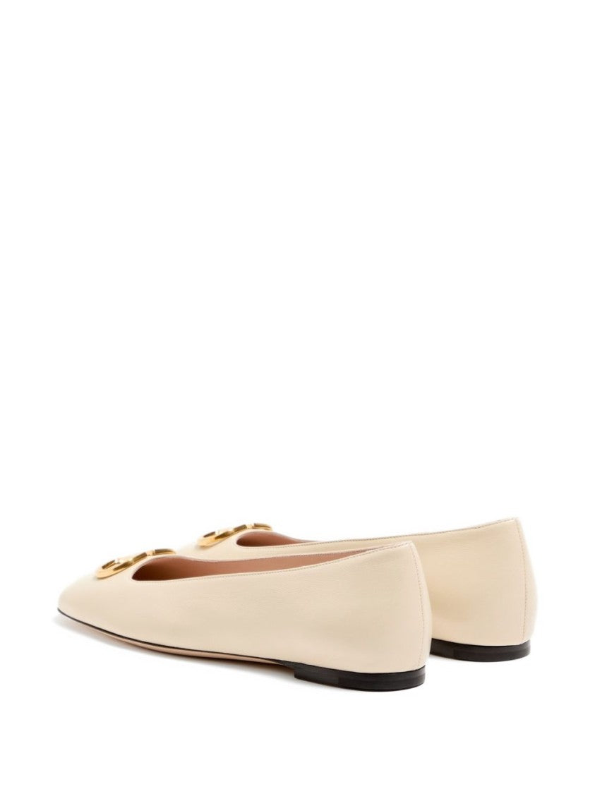 Valentino Garavani Cream Pointed Toe Leather Logo Flats