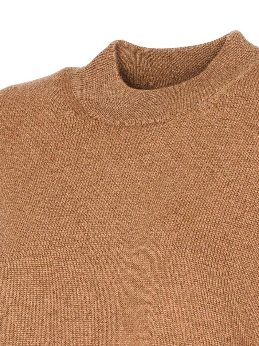 Max Mara Fluid Camel Knit Sweater With Ribbed Texture