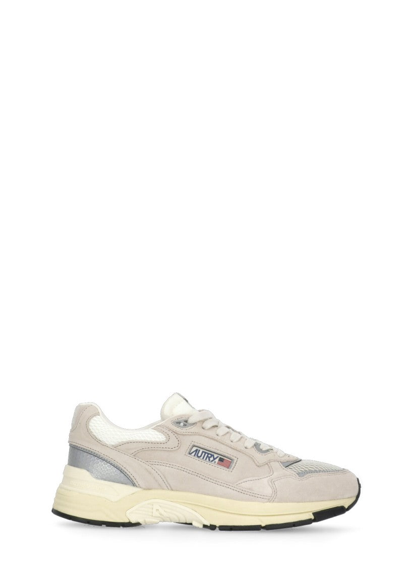 Autry Hyperway Low Sneakers
