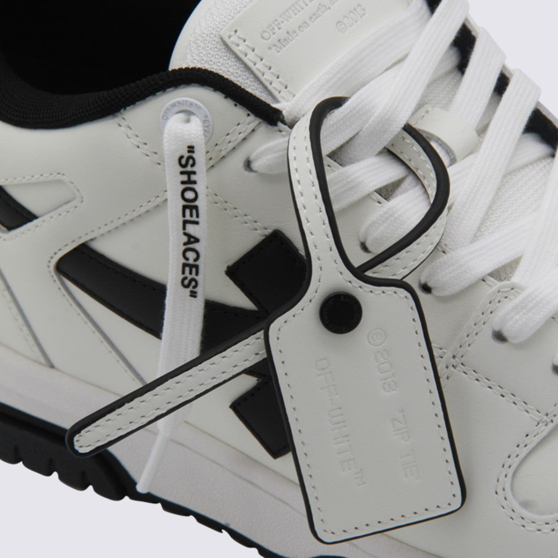 Off-White White Round Toe Leather Sneakers