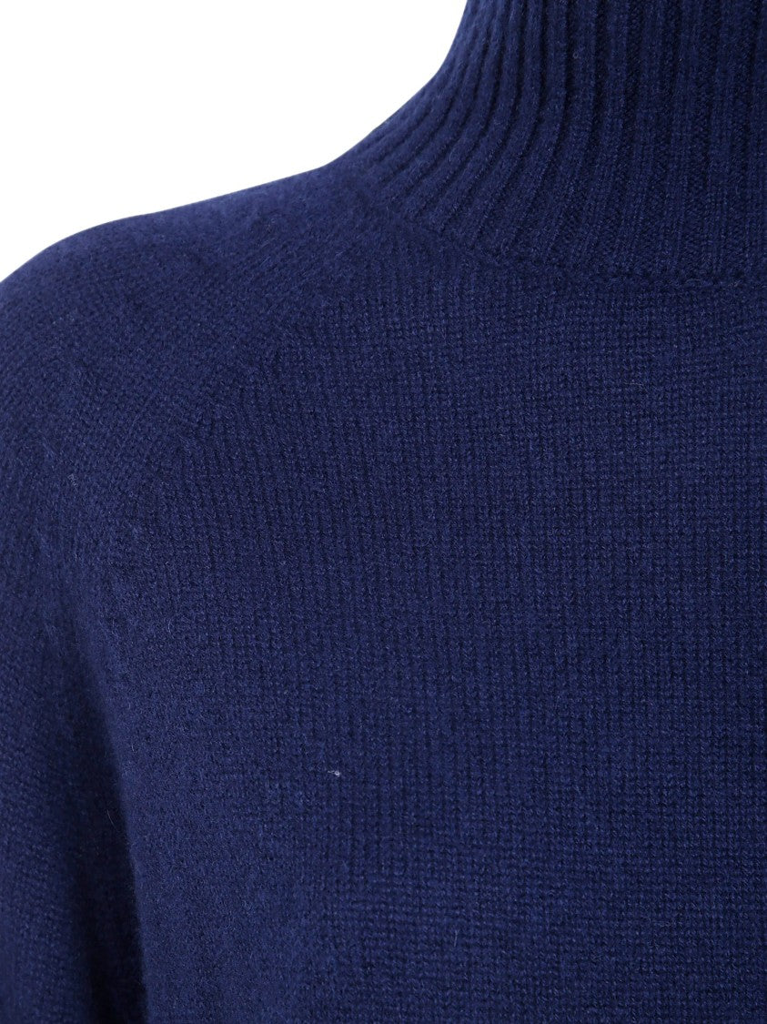 Seventy Classic Ribbed Cashmere Turtleneck Sweater