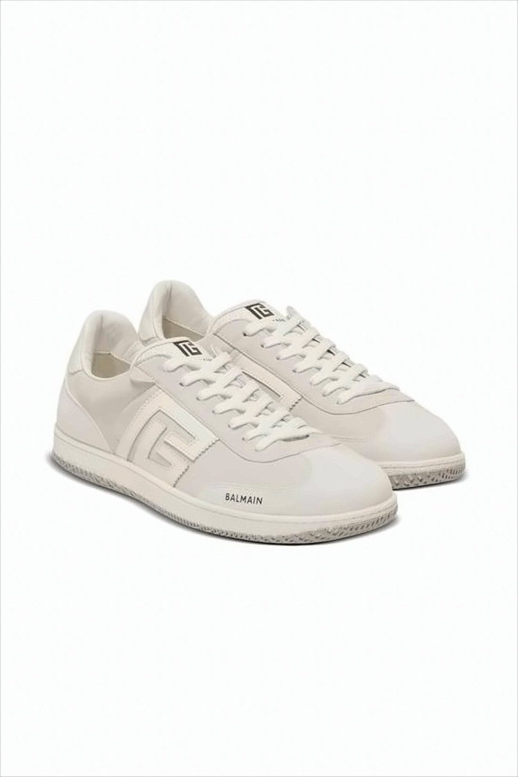 Balmain Low-Profile Calf Leather Sneakers With Geometric Logo