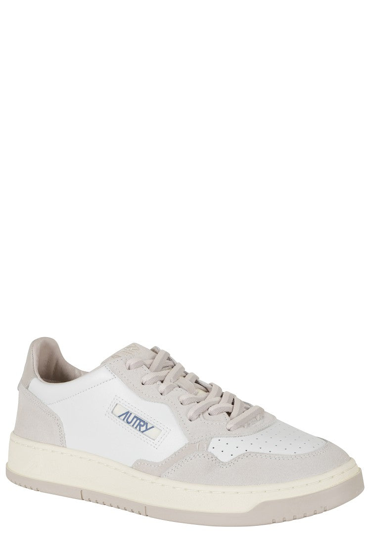 Autry White Gray Medalist Low Two-Tone Laces Leather Sneakers