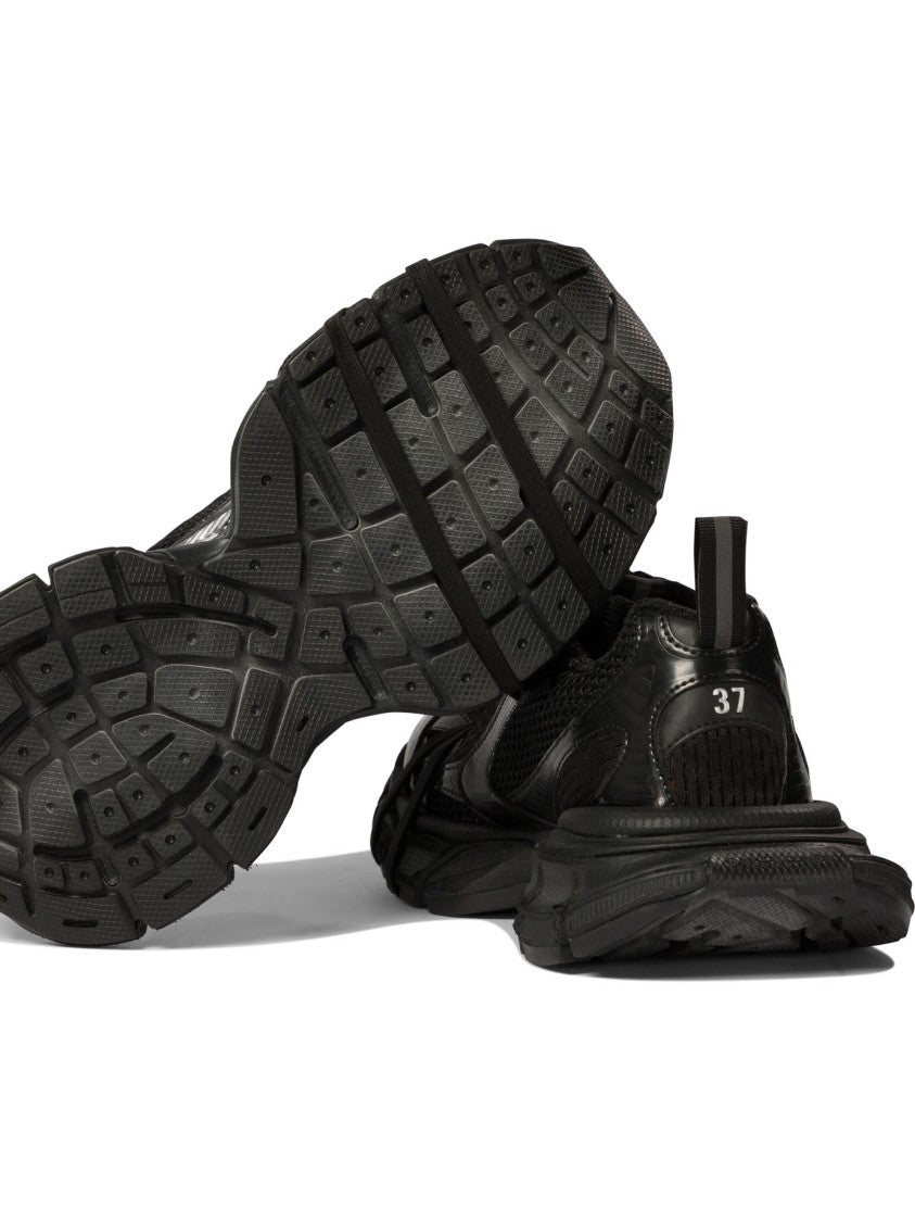 Balenciaga Voluminous Black Sneakers With Reflective Detailing