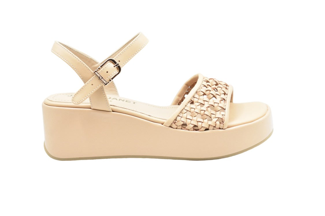 Janet & Janet Black Laced Comfort Versatile Low Shoes