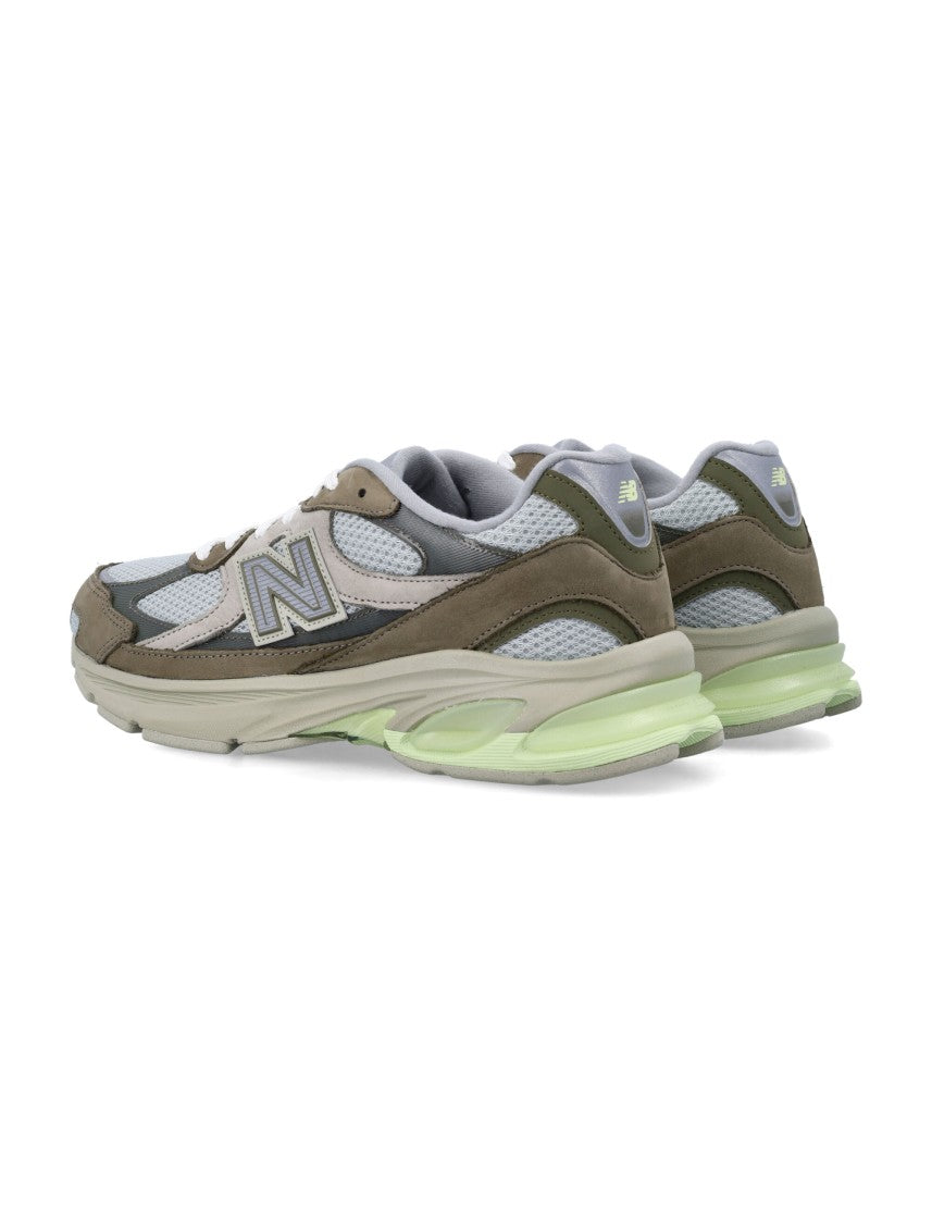 New Balance New Balance Diamond Pattern Mesh Sneakers