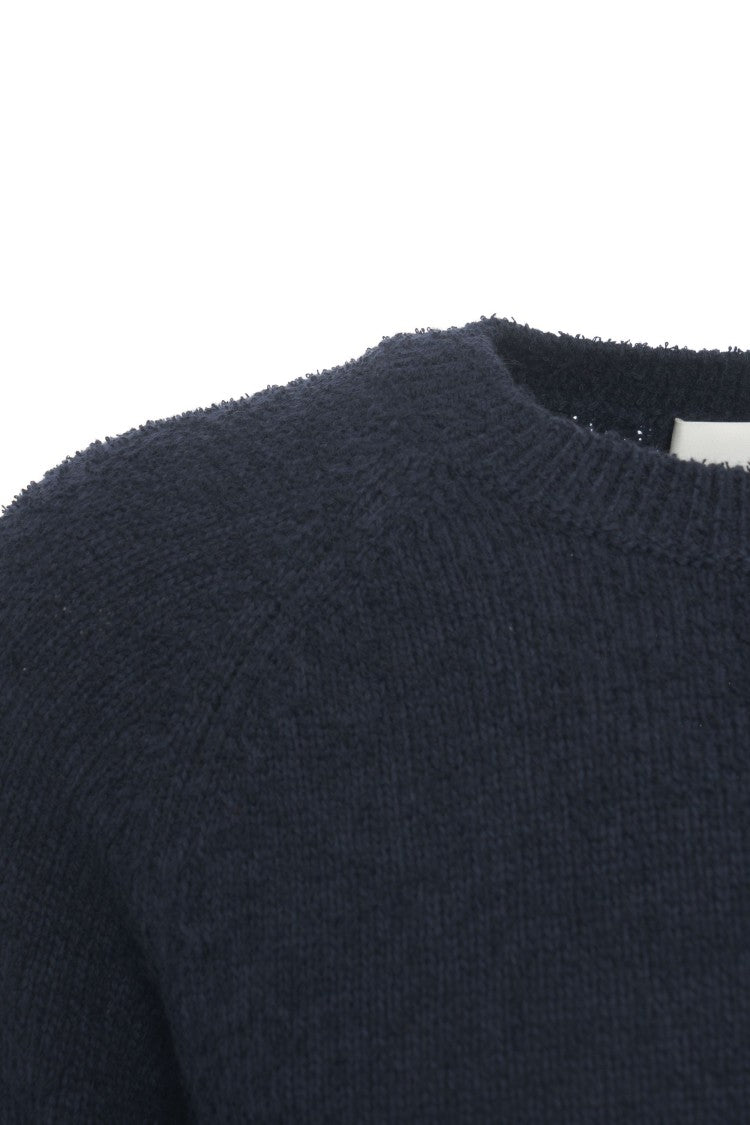 Closed Classic Round Neck Pullover In Soft Wool-Blend