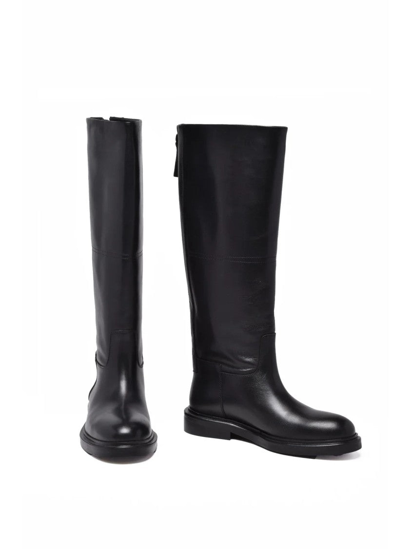 Poeve Black Leather Asiago Boots