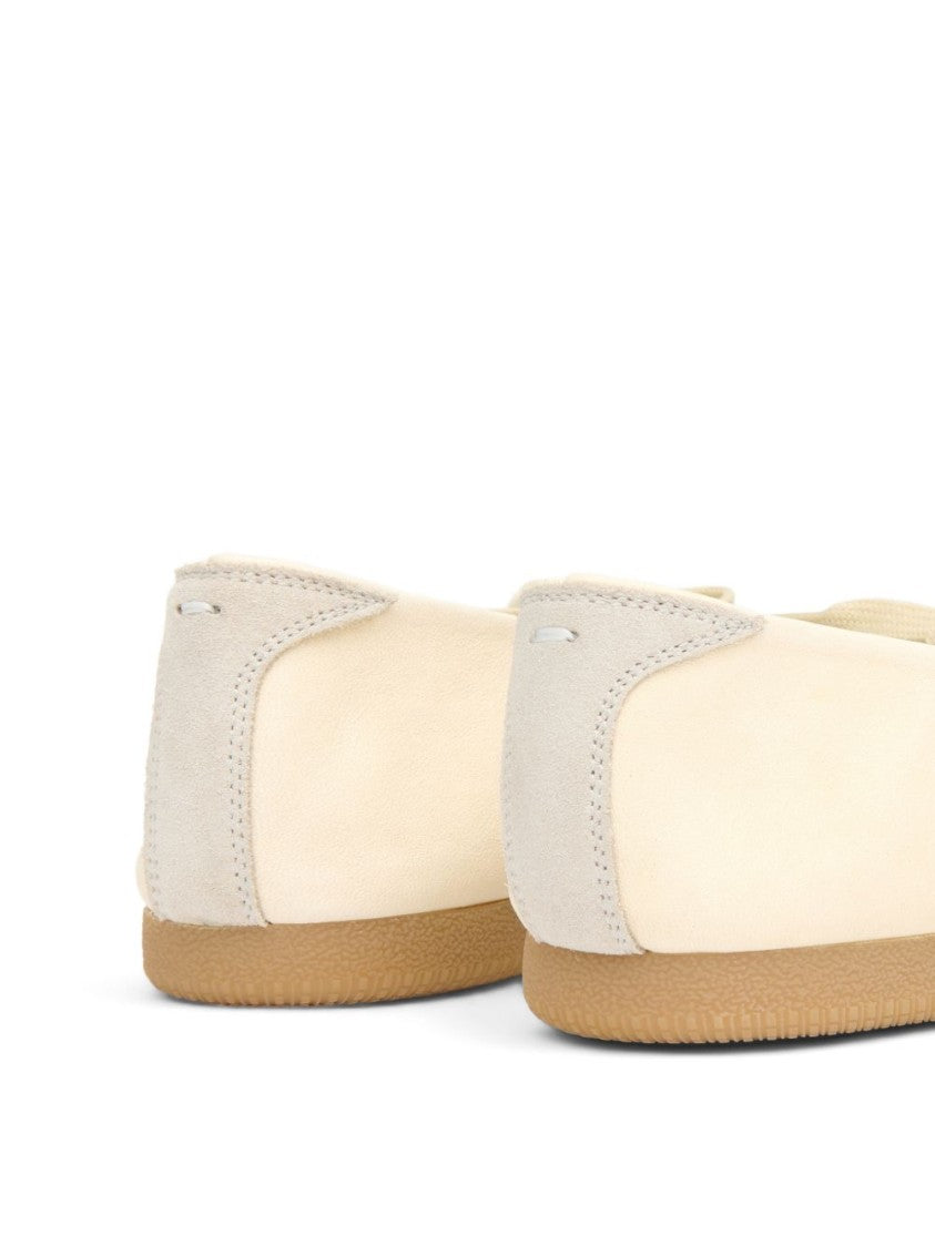 Maison Margiela Rounded Toe Suede Smooth Sneakers
