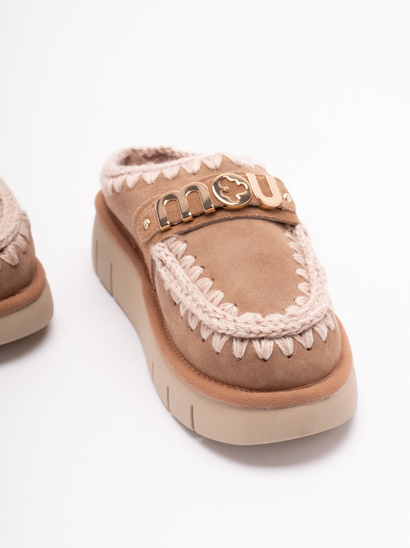 Mou `Bounce Clog Metal Logo`