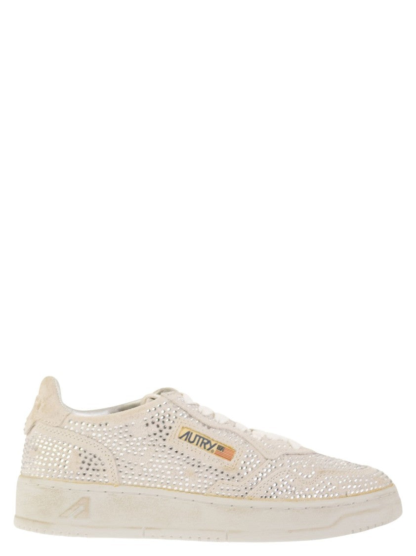 Autry Medalist Low - Suede Trainers With Rhinestones