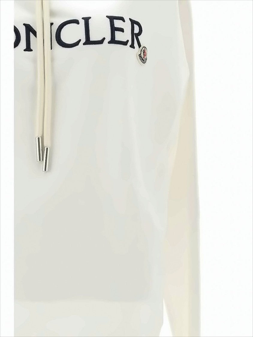 Moncler Classic White Hoodie With Drawstring Hood