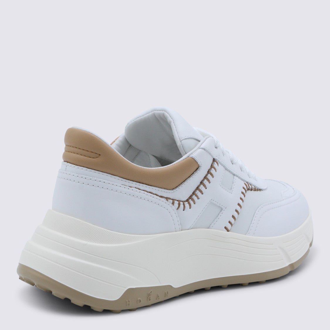Hogan Low-Top White Sneakers With Streamlined Design