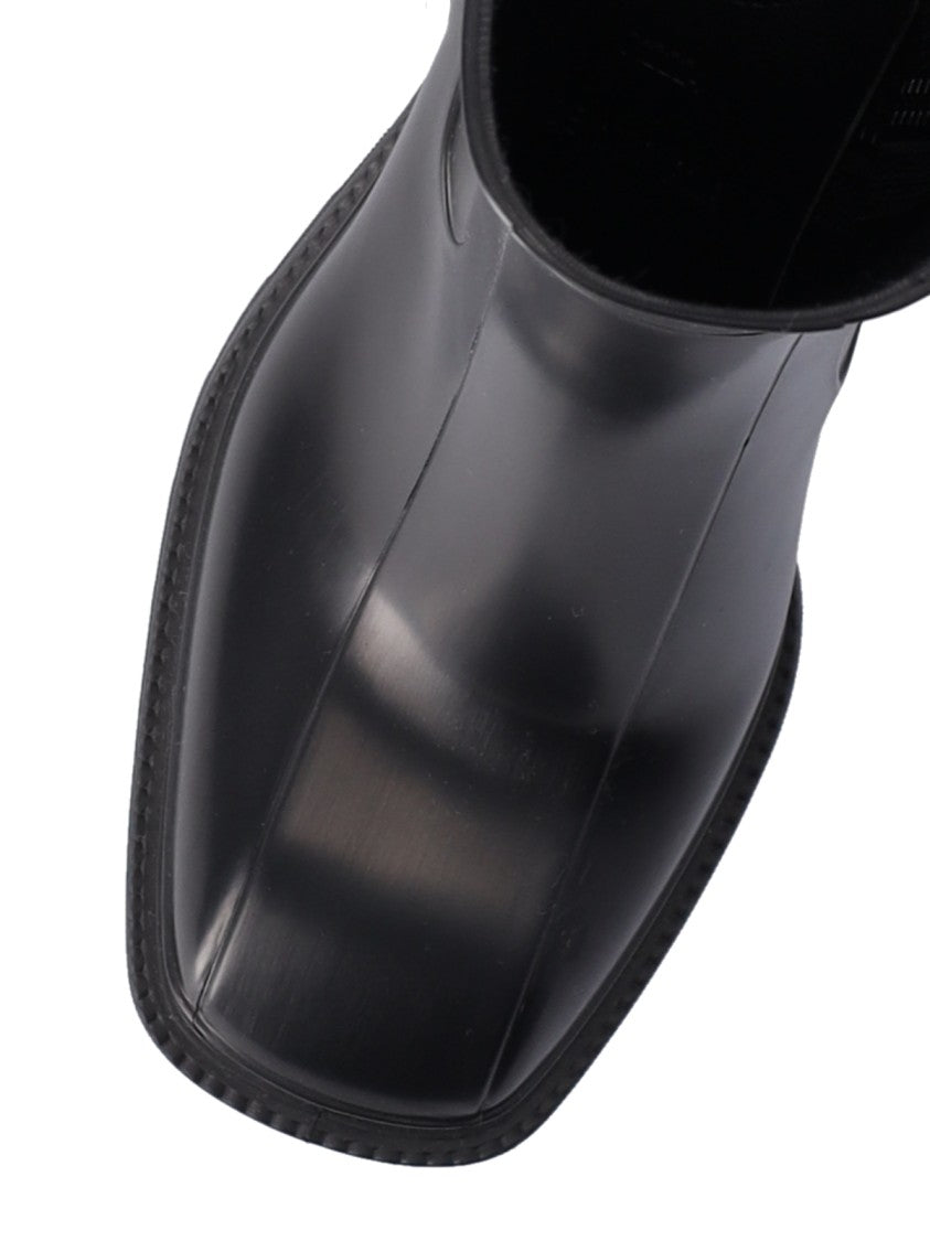 Chloé "Betty" Waterproof Boots, In Black Rubber