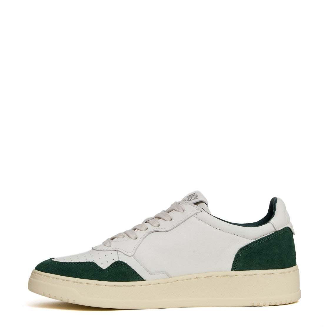 Autry Medalist Low Sneakers In White Leather