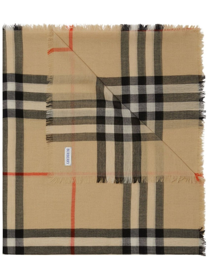 Burberry Classic Vintage Check Wool Scarf