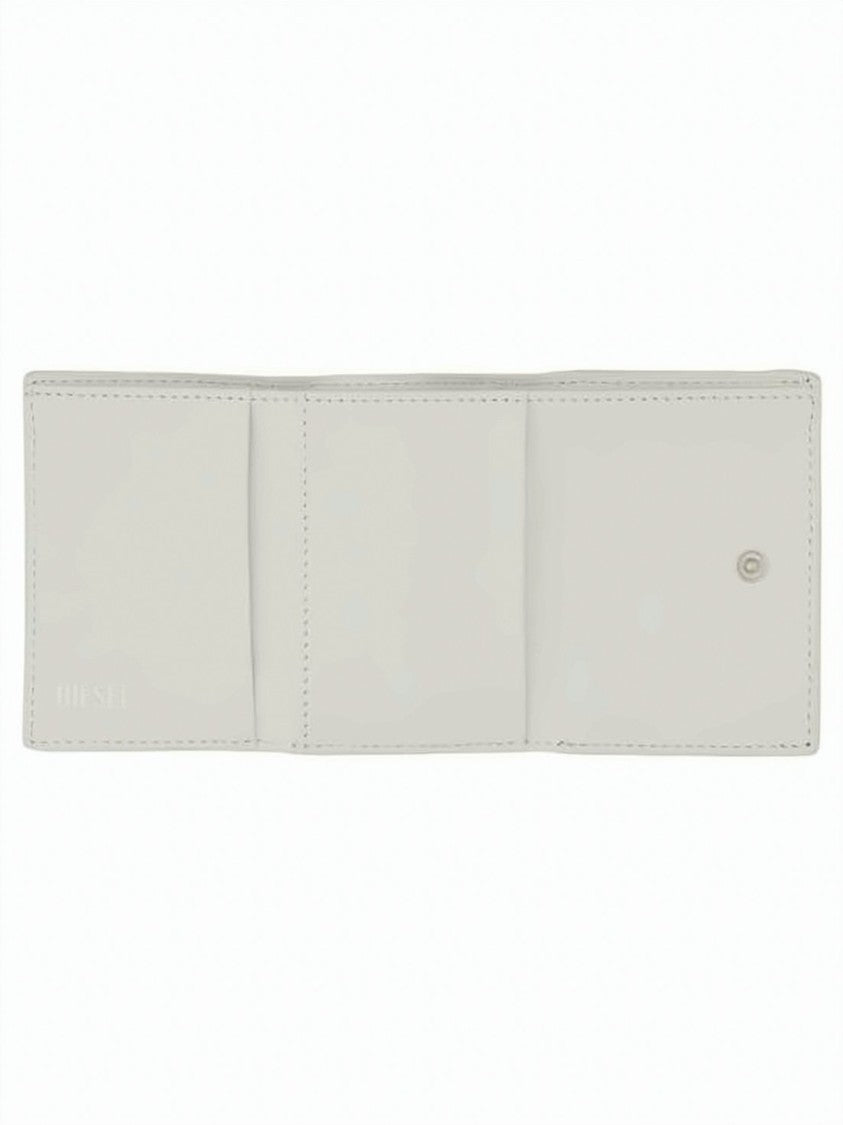 Diesel Trifold Cowhide Leather Xs Wallet With Metallic Emblem
