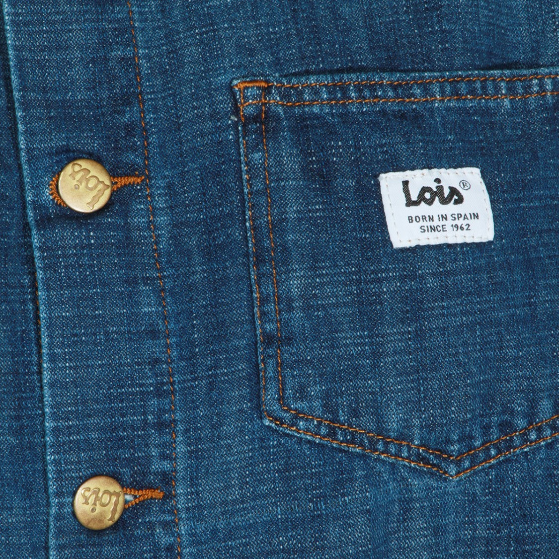 Lois Jeans Button-Up Denim Jacket With Contrast Stitching And Metallic Buttons