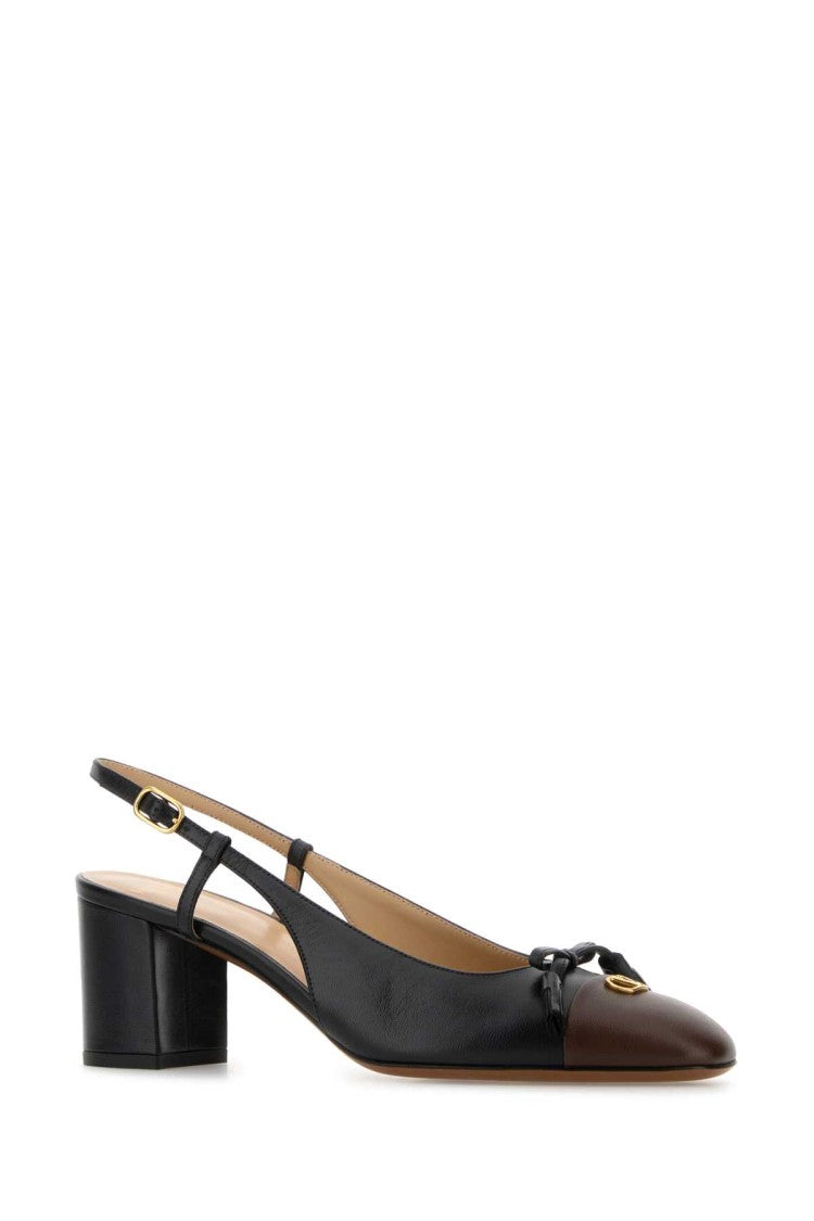 Valentino Garavani Black Leather Vlogo Signature Pumps