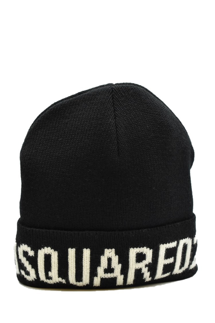 Dsquared2 Classic Knit Beanie With Contrasting Logo Band