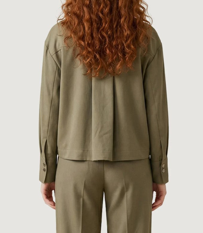 Liu Jo Boxy-Fit Long Sleeve Shirt With Classic Collar And Front Pockets