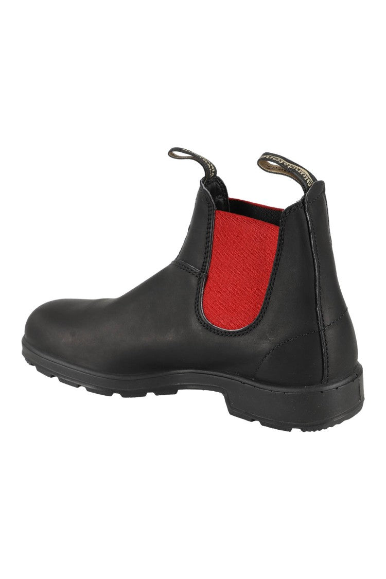 Blundstone Black Leather Boot With Contrasting Red Elastic Strap