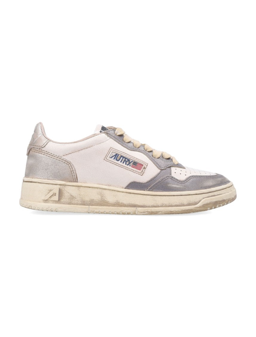 Autry Medalist Low Super Vintage Woman's Sneakers