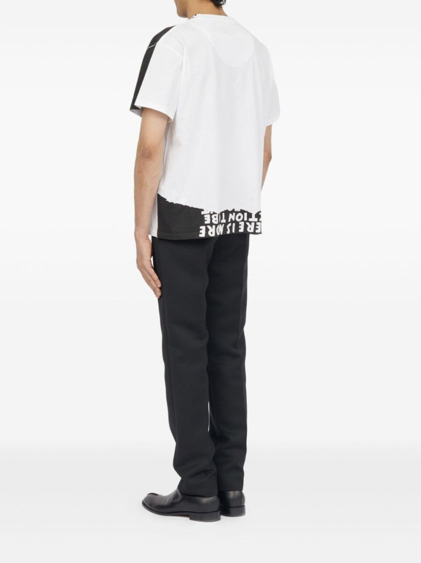 Mm6 By Maison Margiela Bold Graphic Print T-Shirt With Relaxed Fit