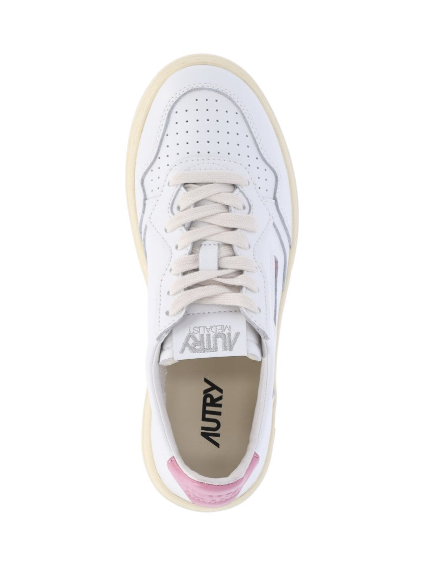 Autry "Medalist" Low Sneakers – White
