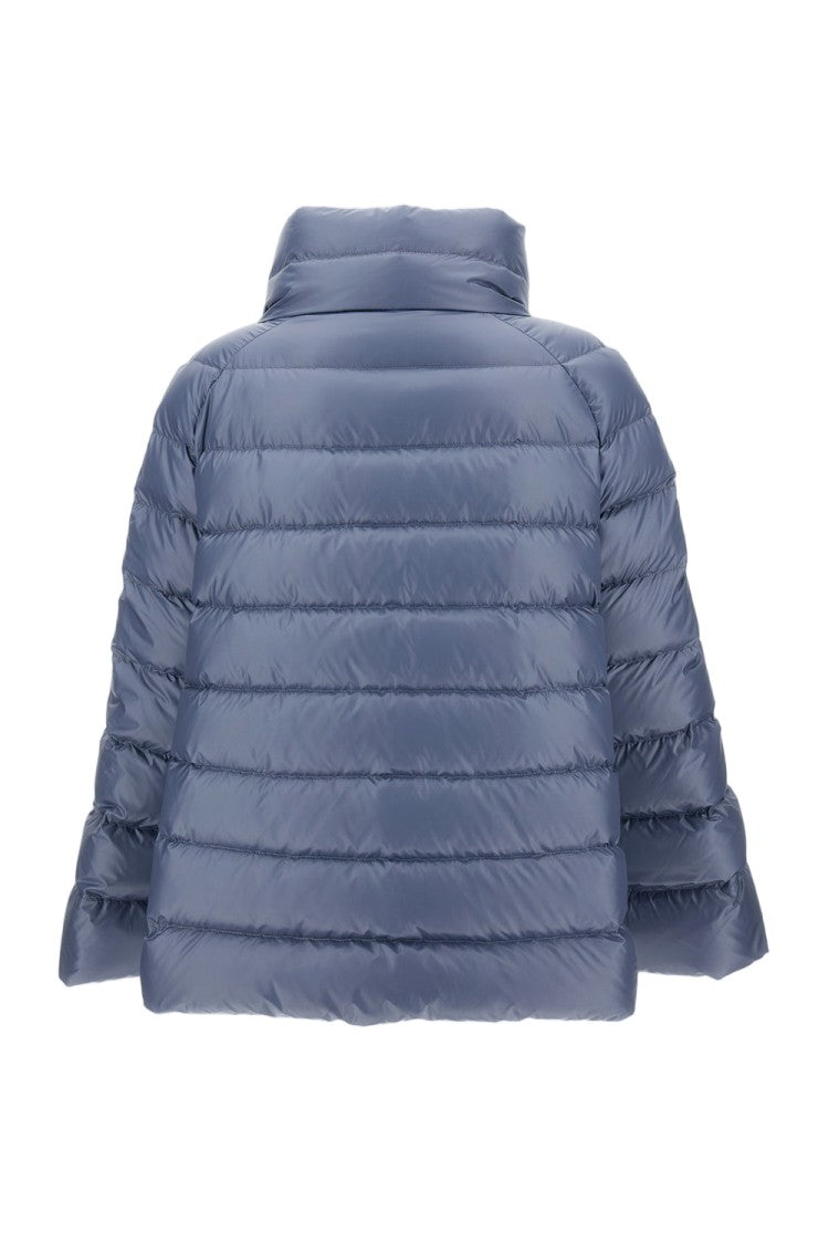Fay Down Cape Raglan