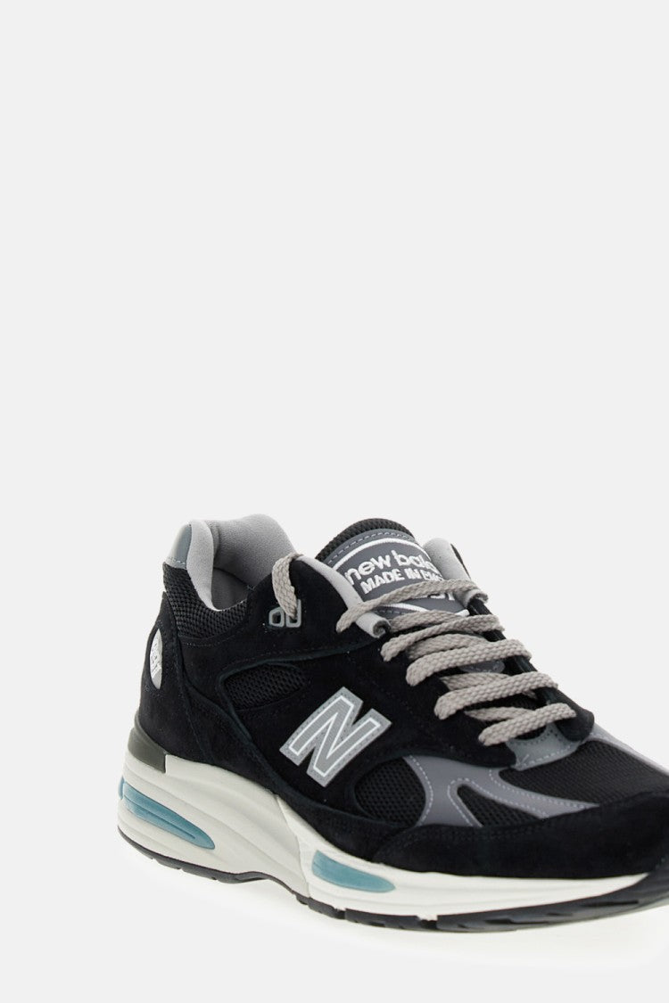 New Balance Black Leather Sneakers