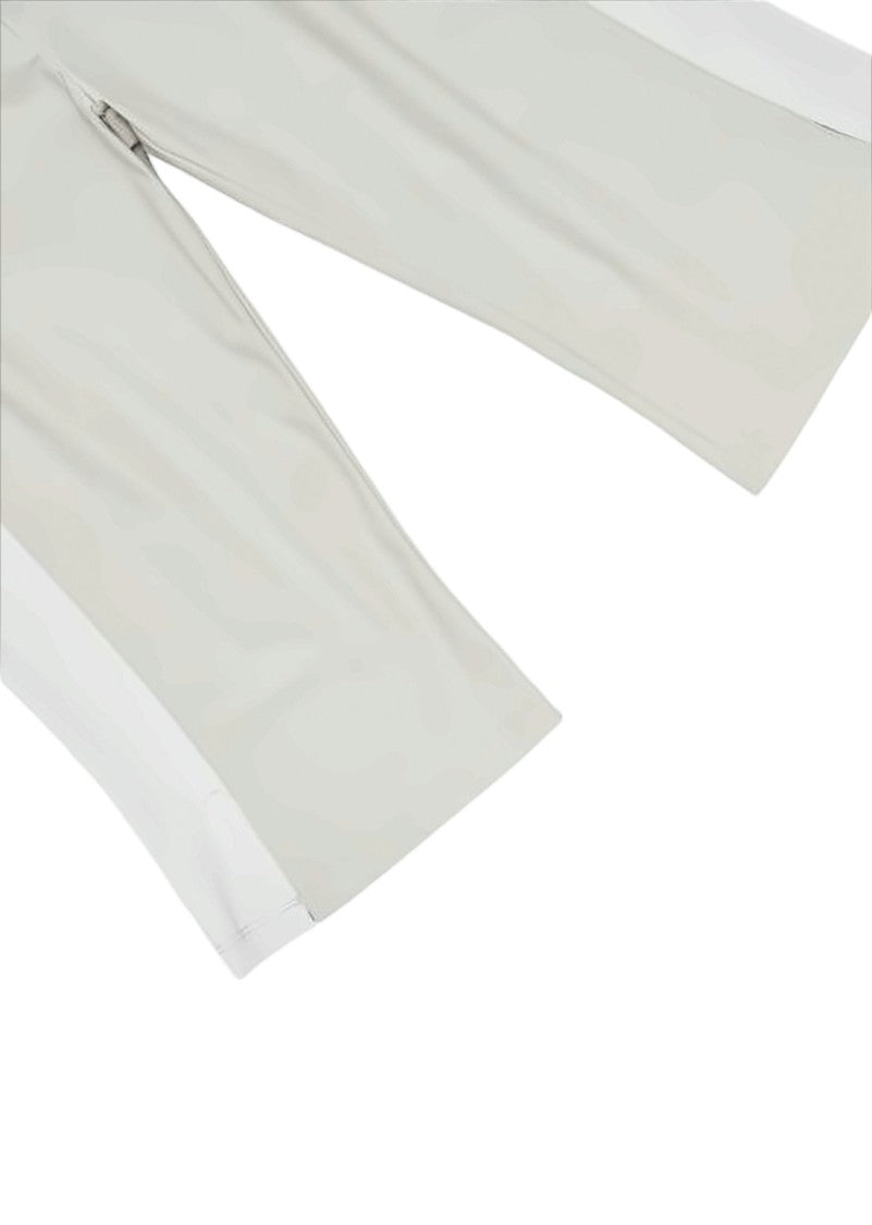 Amomento Relaxed Fit Two-Tone Shorts With Elastic Waistband