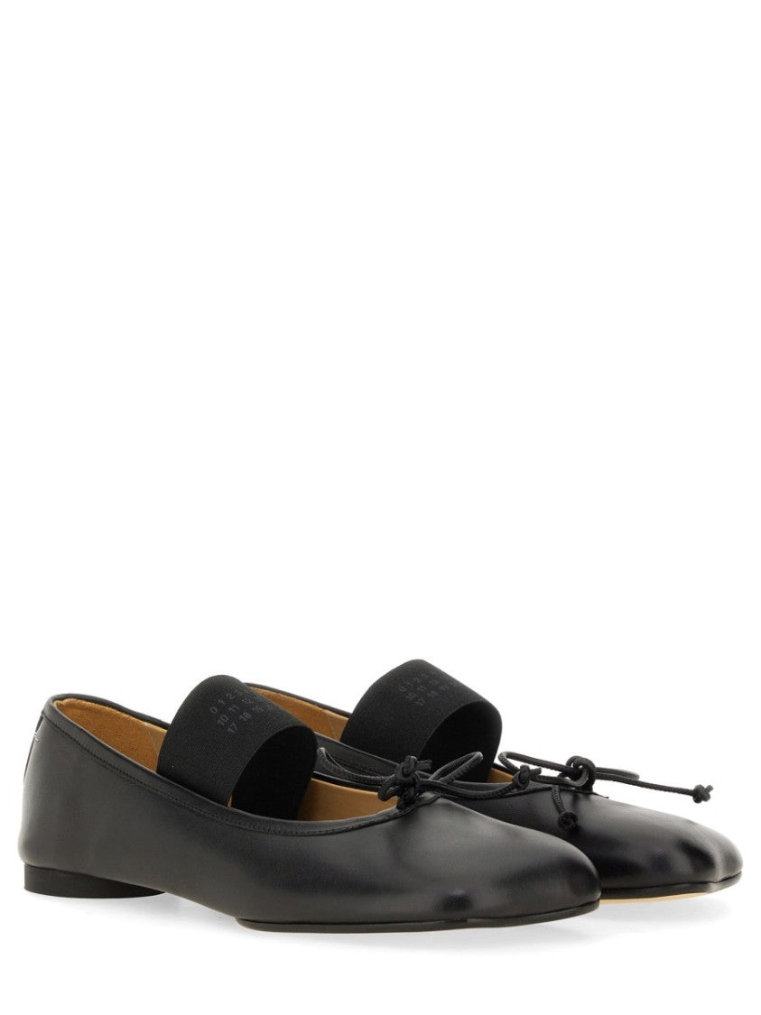 Mm6 By Maison Margiela Anatomic Rounded Toe Bow Leather Flats