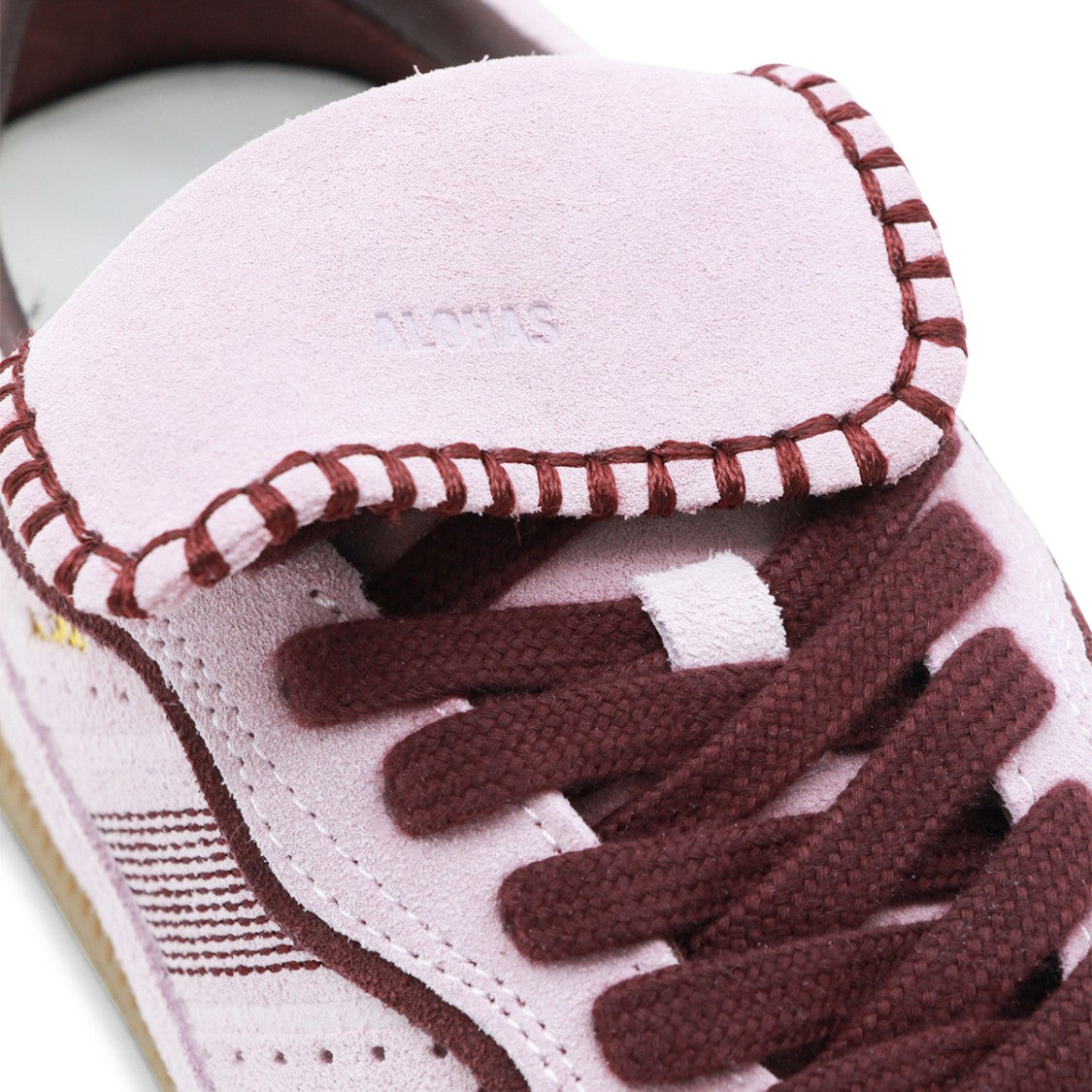 Alohas Suede Low-Top Sneakers With Burgundy Accents