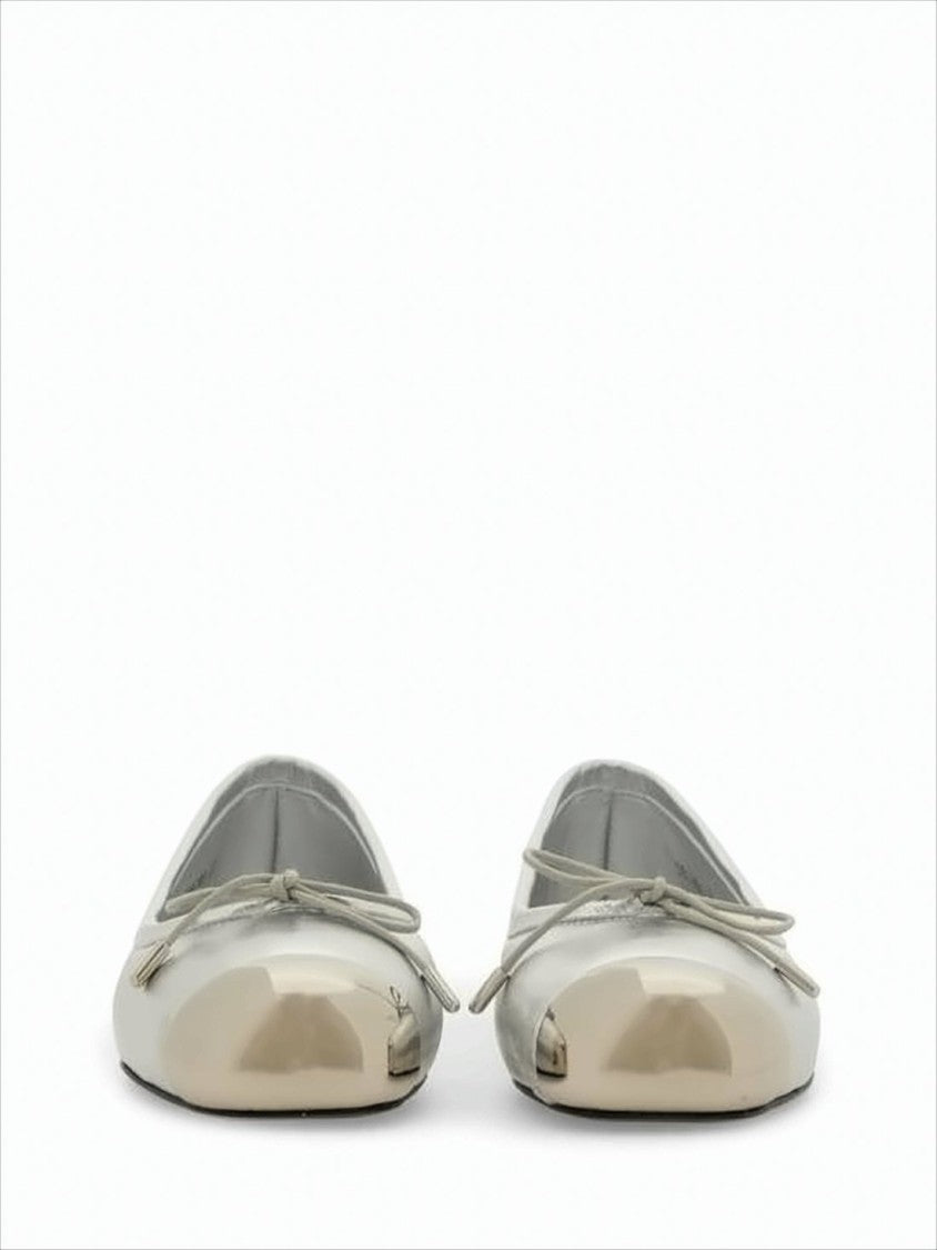 Alexander Mcqueen Leather Flat Shoes With Cap Toe