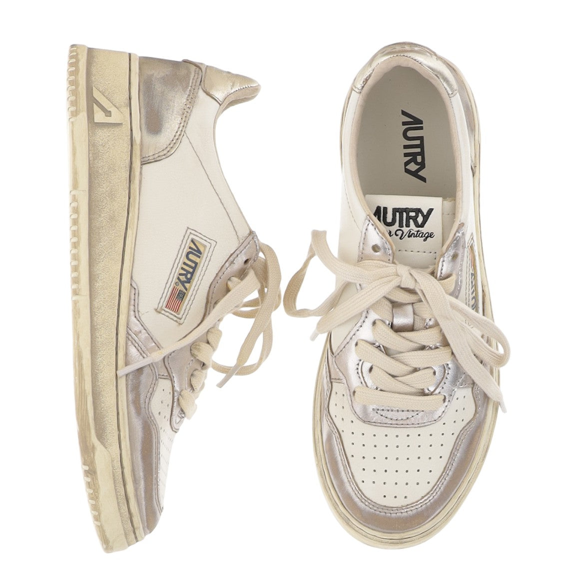Autry Medalist Low Super Vintage Sneakers