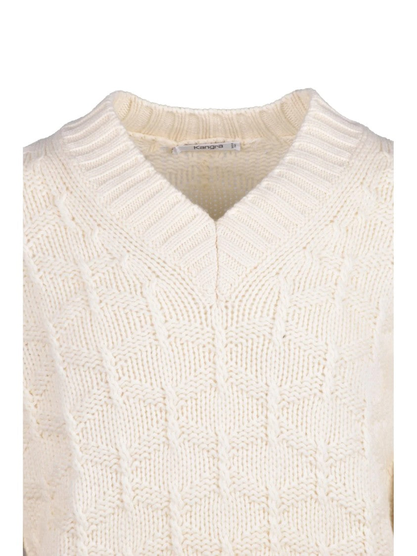 Kangra Cable Knit V-Neck Sweater In Extrafine Merino Wool