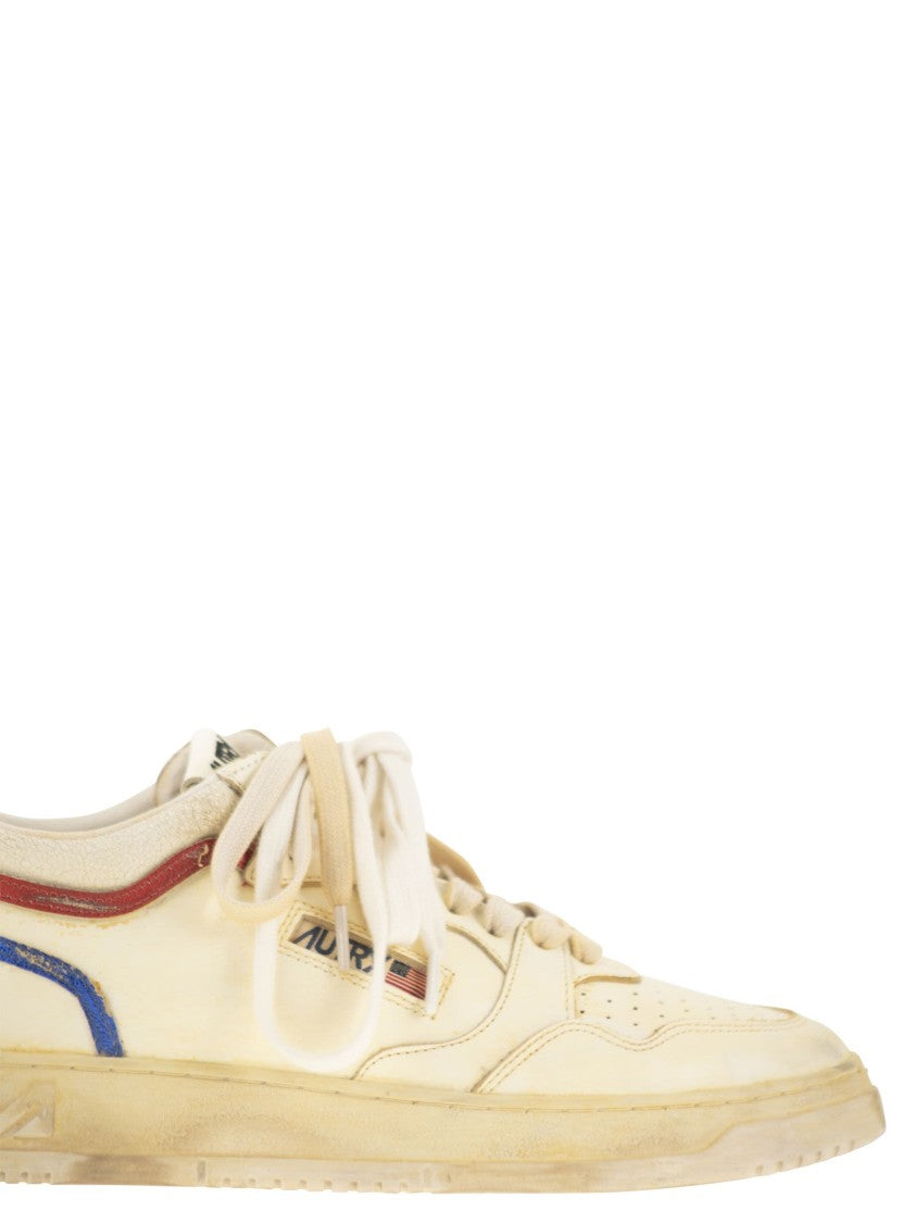 Autry Med-Way - Leather Sneakers