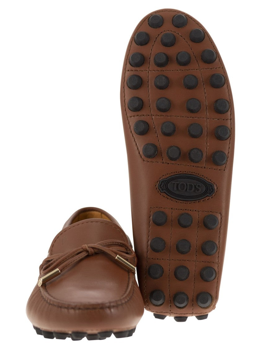 Tod's Bubble Leather Grommet With Loop Lace