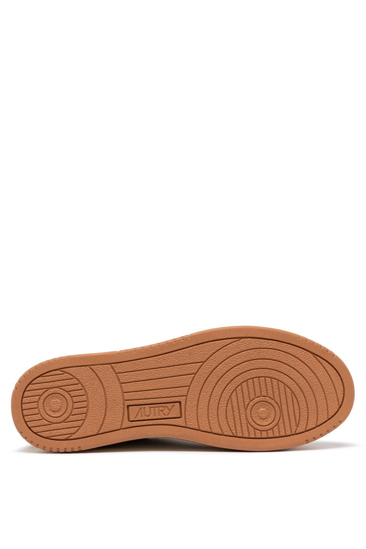 Autry Women’S Medalist Bicolor Leather Sneakers White/Hazelnut