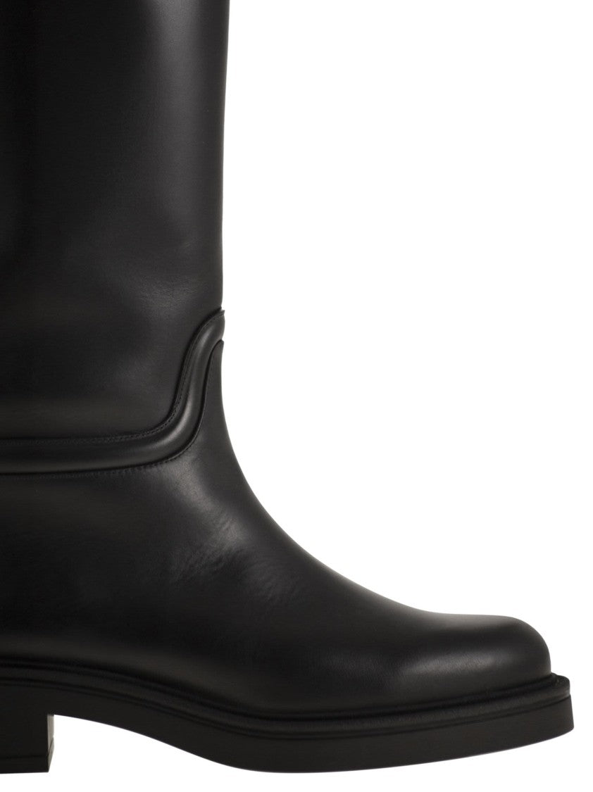 Stuart Weitzman Celia - Leather Boot