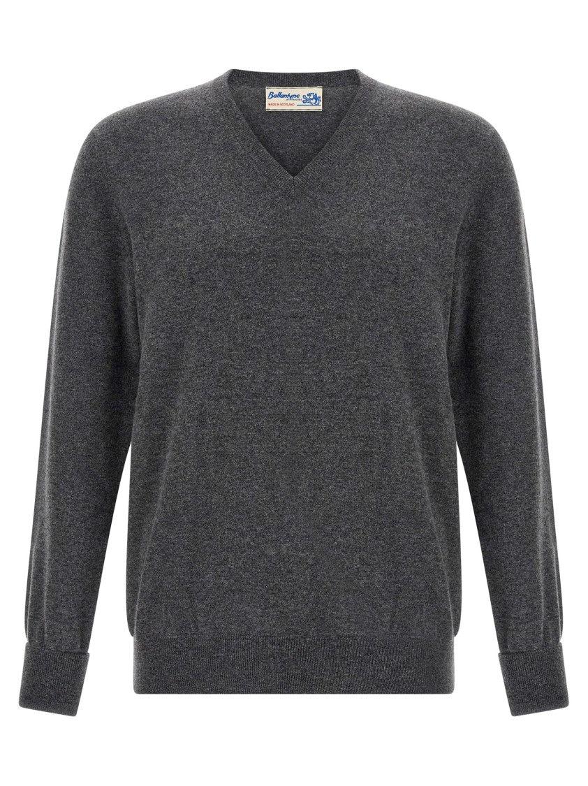 Ballantyne V-Neck Cashmere Sweater With Cuffed Sleeves