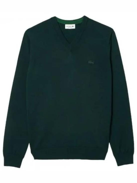 Lacoste Classic V-Neck Wool Sweater With Embroidered Logo