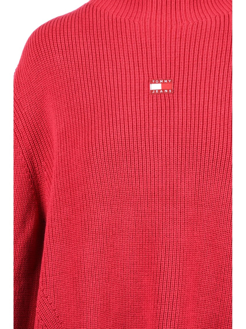 Tommy Jeans Ribbed Turtleneck Sweater With Boxy Fit And Embroidered Logo